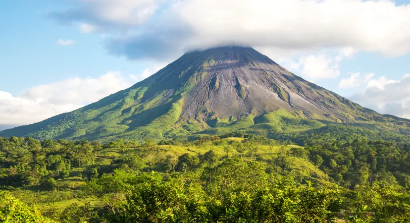 Volcan Arenal au nord-ouest du Costa Rica