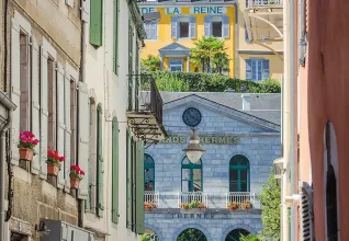 Les rues de Bagnères-de-Bigorre en été (Crédit : OT x TPM)