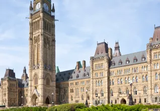 Colline du Parlement à Ottawa