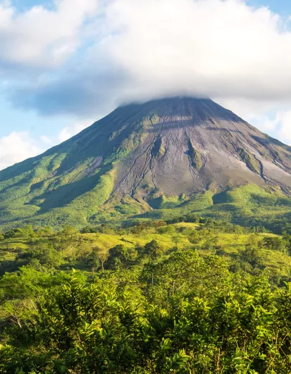 Volcan Arenal au nord-ouest du Costa Rica